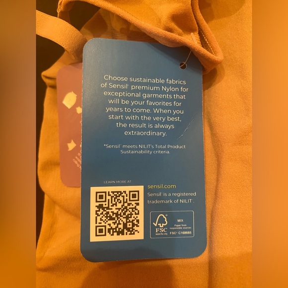 NWT Sensil Slims Body Shaper Shape Wear Size S/M - Picture 6 of 9